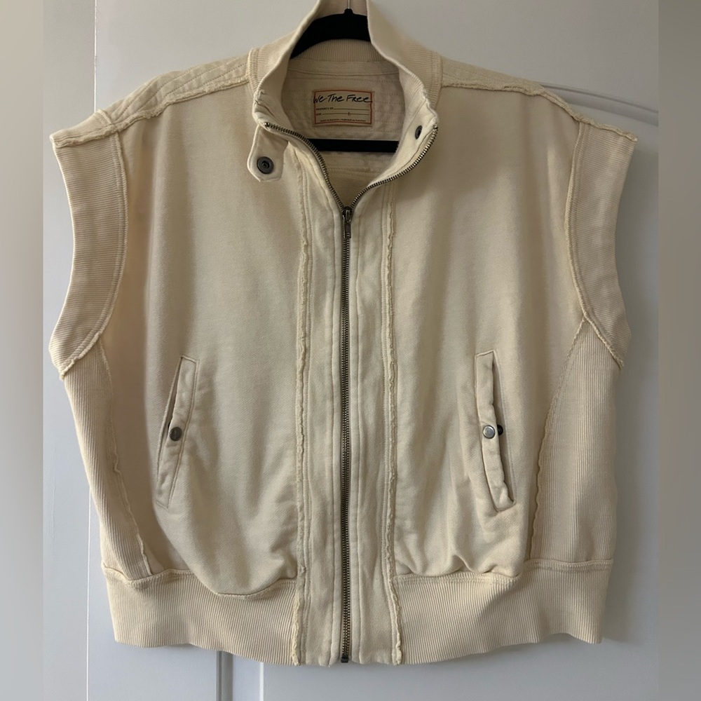 Free People Tolly cotton fleece short sleeve jacket/vest, large, bleached sand